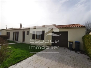 maison-villa à la vente -   17000  LA ROCHELLE, surface 87 m2 vente maison-villa - APR652623